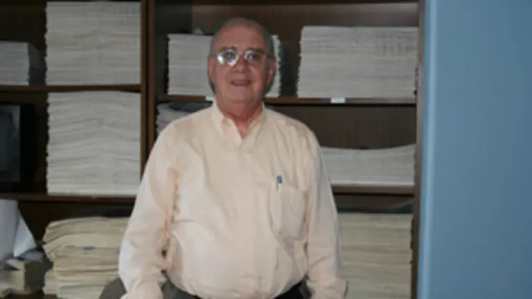  Manuel Losa, en la redacci&oacute;n de &lsquo;Galicia en el Mundo&rsquo;.