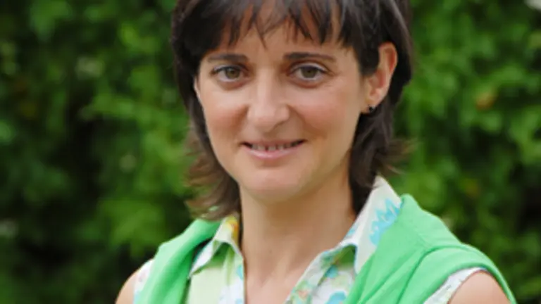  Eugenia &Aacute;lvarez.