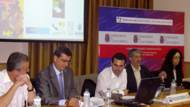 Clausura de la última jornada del concurso fotográfico ‘Europa. 10 ideas de futuro. 100 miradas desde Cantabria’.