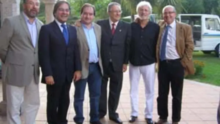  Xos&eacute; Bieito, P&eacute;rez Lema, Rub&eacute;n Lois, Manuel Antas, Chema Ferreiro y Manuel Luis Rodr&iacute;guez, en la comida.