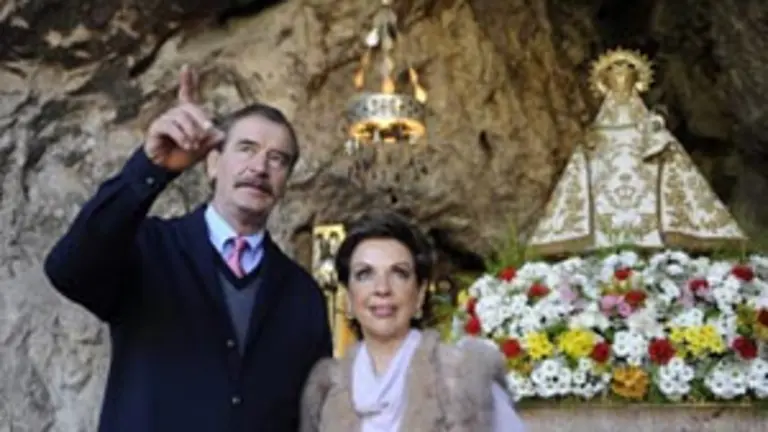  Fox y su esposa, en uno de los actos desarrollados en Asturias.