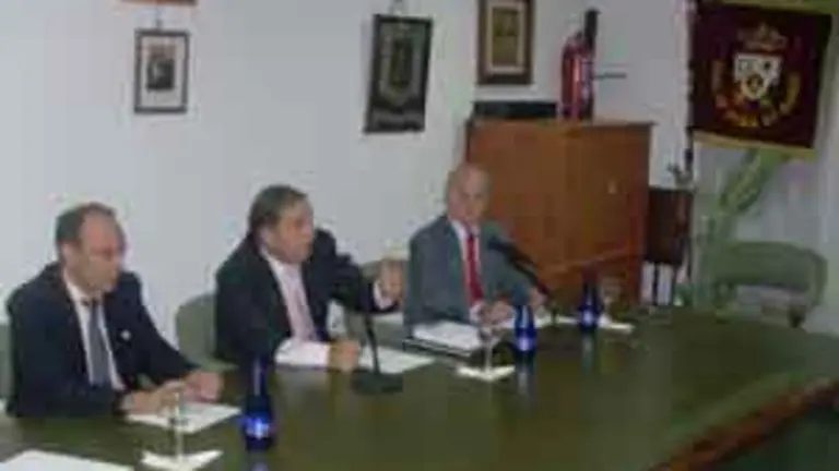  Domingo Heras, durante su intervención.