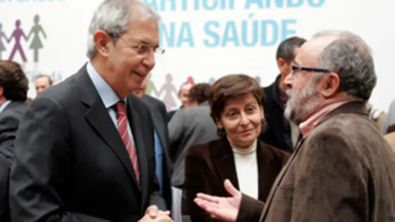  Emilio P&eacute;rez Touri&ntilde;o y Mar&iacute;a Jos&eacute; Rubio, en la presentaci&oacute;n del sistema &lsquo;Queres&rsquo;.
