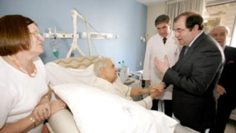  Juan Vicente Herrera visitó el Hospital Español en Buenos Aires en su último viaje a Argentina.