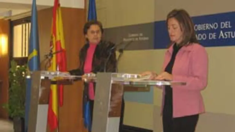  Las consejeras Mar&iacute;a Jos&eacute; Ramos y Ana Rosa Migoya.