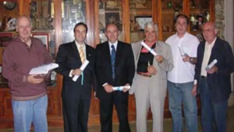 El Centro agradeci&oacute; a las autoridades salientes su trabajo.