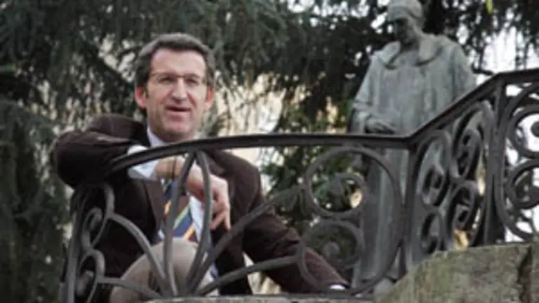  Feij&oacute;o posa tras grabar en v&iacute;deo el mensaje de felicitaci&oacute;n.