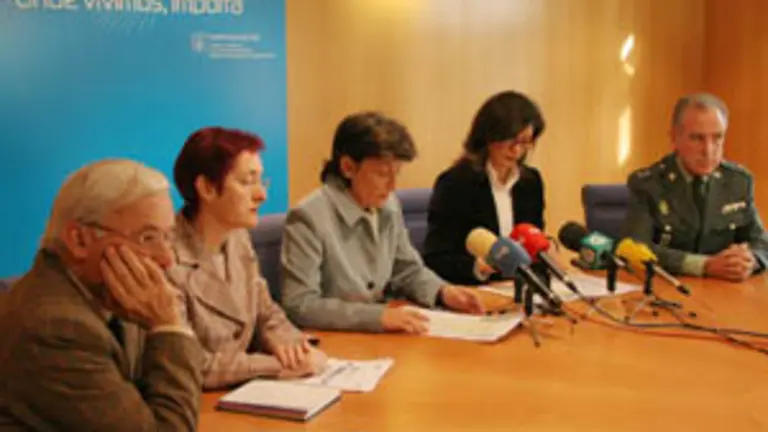 Caride y  Rubio presentaron la campa&ntilde;a.