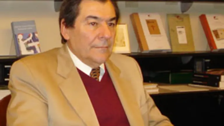  Evaristo Oro&ntilde;a.