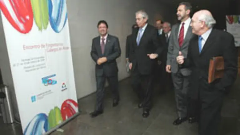  Touri&ntilde;o, a su llegada al Encontro celebrado el pasado a&ntilde;o en Santiago.