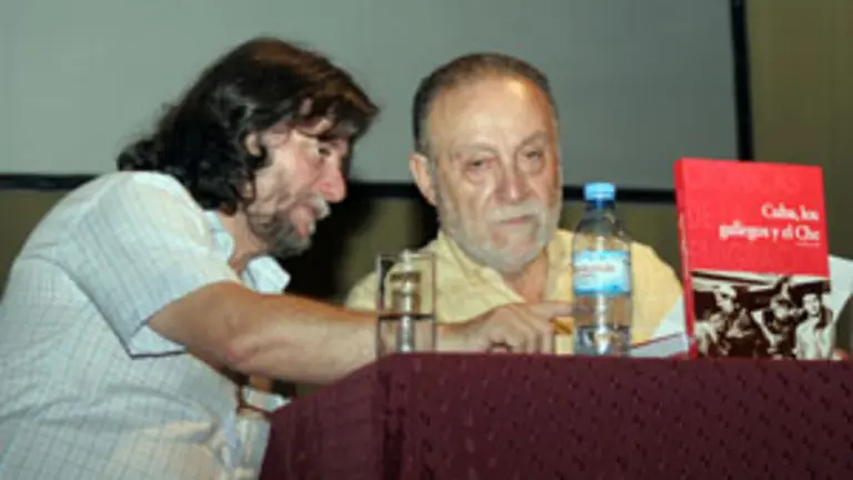  P&eacute;rez Leira y Francisco Lores, en una reciente presentaci&oacute;n en Argentina.