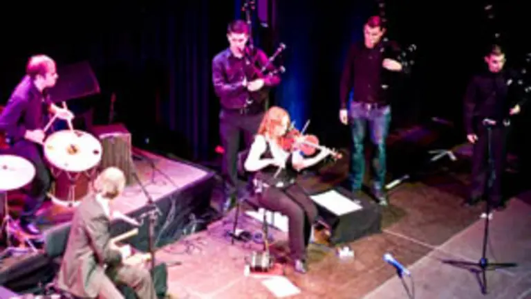  Carlos N&uacute;&ntilde;ez y el grupo \\\\\\\'Follas Novas\\\\\\\'.