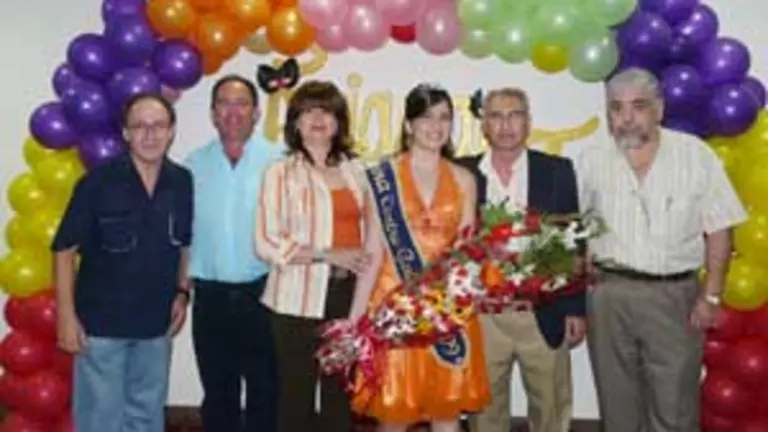 rbo Ariana I, escoltada por parte de la Junta Directiva del CGPLC. 