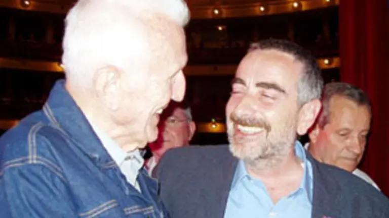  Valledor, junto a Jos&eacute; Ram&oacute;n Fern&aacute;ndez.