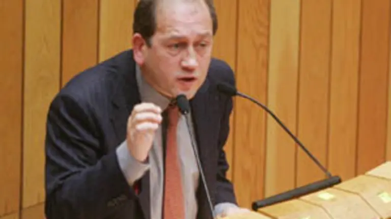 Xaqu&iacute;n Fern&aacute;ndez Leiceaga, durante una sesi&oacute;n en el Parlamento. 