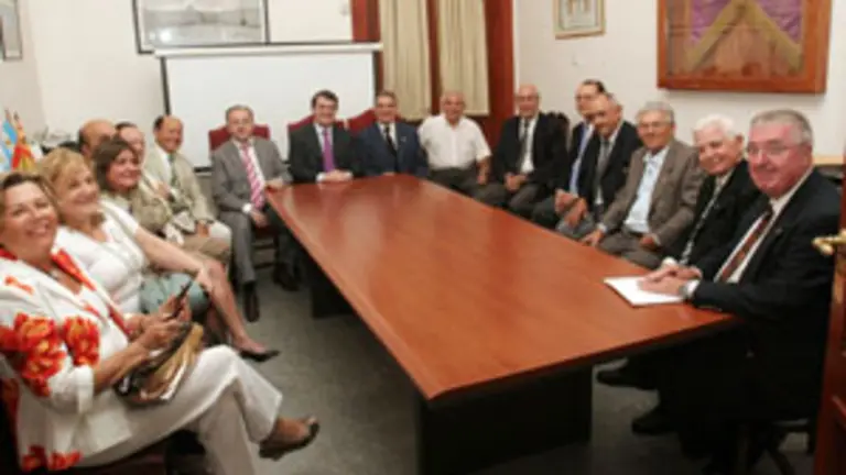  Un momento de la reunión con la Federación.