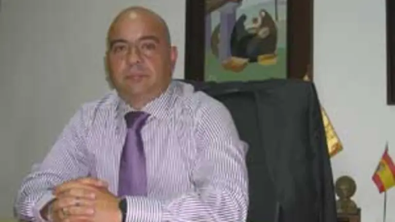  Luis Couto Nogueira, presidente de la HGV, per&iacute;odos 2005-2007, 2007-2009.