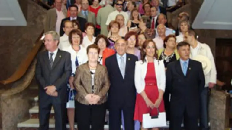  Recepci&oacute;n en el Ayuntamiento de Le&oacute;n a representantes distintos centros regionales asentados en Castilla Le&oacute;n.