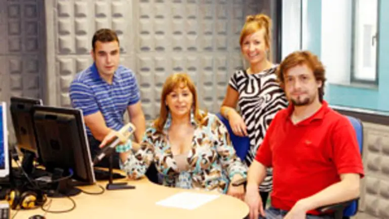  Equipo del programa de RPA &lsquo;Abr&aacute;zame&rsquo;.