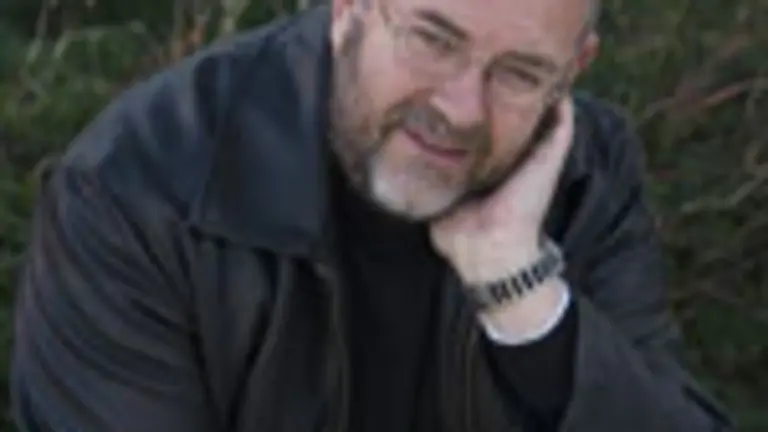  Ant&oacute;n Castro.