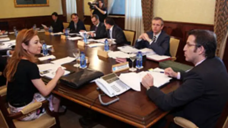  Reuni&oacute;n del Gobierno gallego en el Pazo de Raxoi.