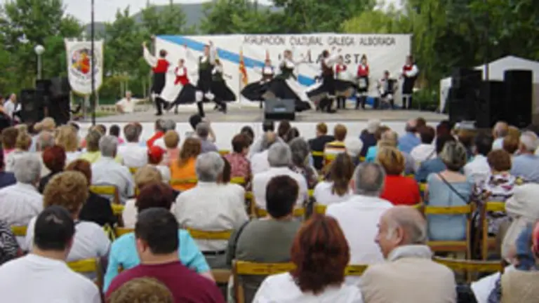  O baile tradicional galego estivo presente unha vez m&aacute;is na &lsquo;Festa Galega&rsquo; de A Llagosta.