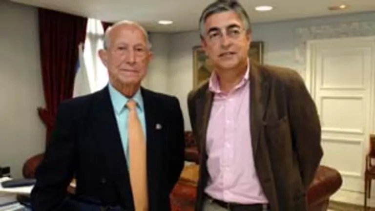  Perfecto Marcote y Fern&aacute;ndez Moreda, durante la reuni&oacute;n que mantuvieron en A Coru&ntilde;a.