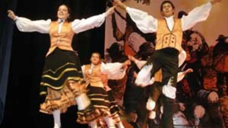  &lsquo;Mui&ntilde;eira Mexicana&rsquo; es interpretada por los medianos de &lsquo;Lembranzas&rsquo;.