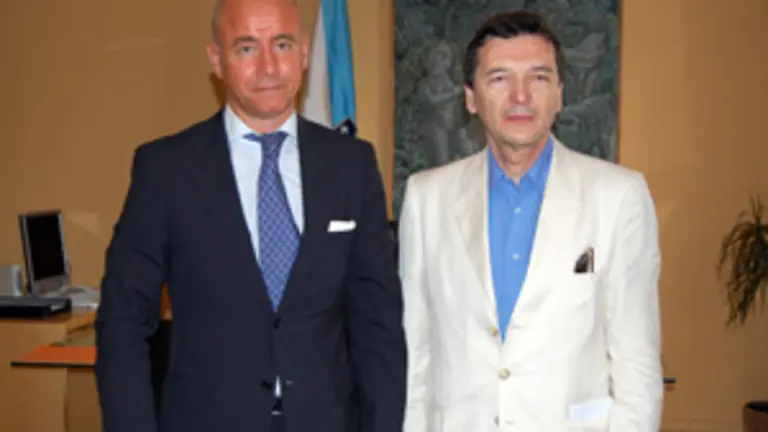 Santiago Camba y Jos&eacute; Mar&iacute;a Al&eacute;n Vila, durante su encuentro de la semana pasada en Santiago.