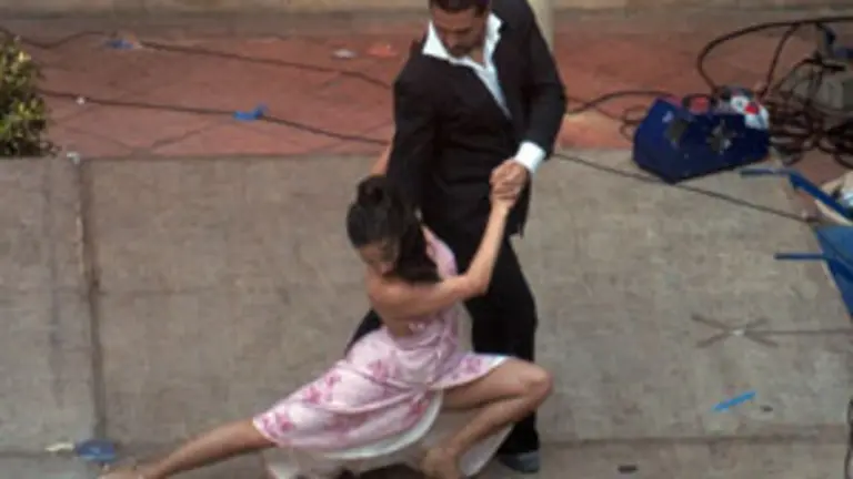  Un momento del espectáculo que se pudo presenciar en el Patio del Palacio de los Guzmanes de León.