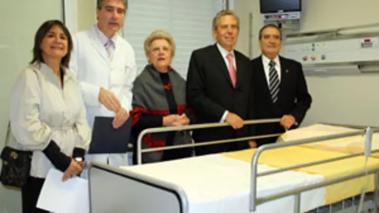  Julia Hernando, el doctor Pol, la doctora Espisua, Rafael Estrella y Pedro Bello.