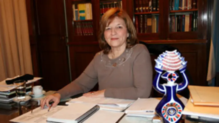  Aurora Barbeito preside el &oacute;rgano encargado de difundir la cultura gallega en Argentina.