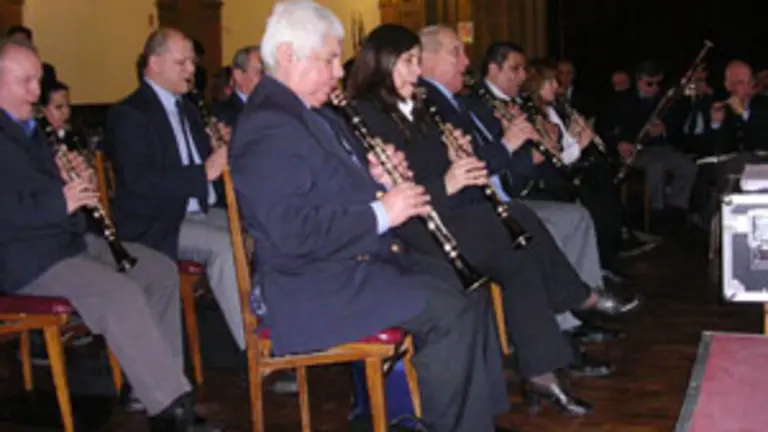  Un momento de la actuaci&oacute;n en el Centro Asturiano de Buenos Aires. 