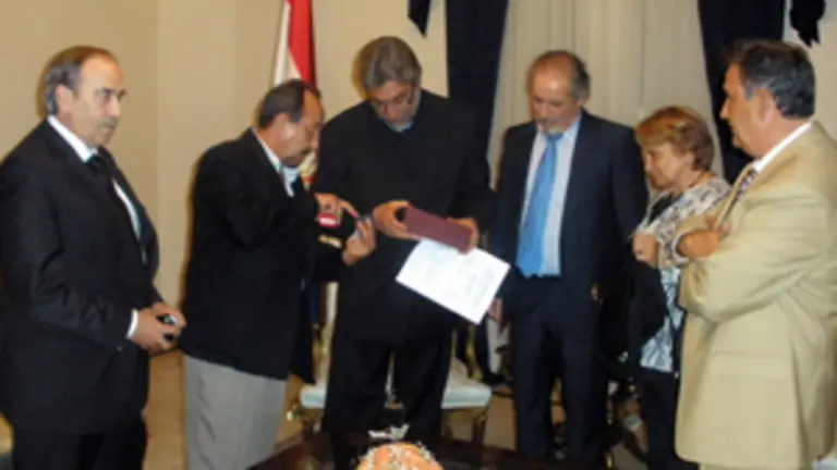  La alcaldesa de Gij&oacute;n, durante su reuni&oacute;n con el presidente.