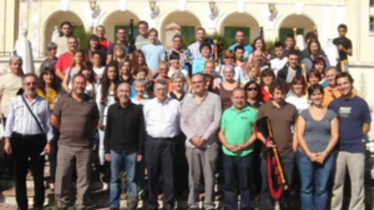  Imagen de los participantes en el curso de Asturian&iacute;a celebrado en Castell&oacute;n.