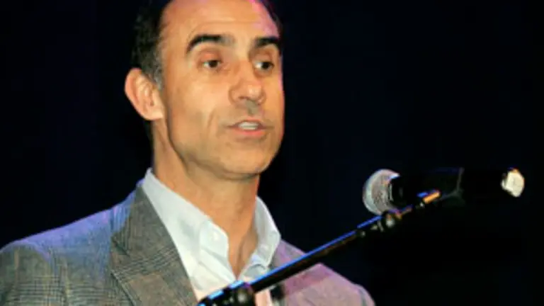  César Antón Beltran.