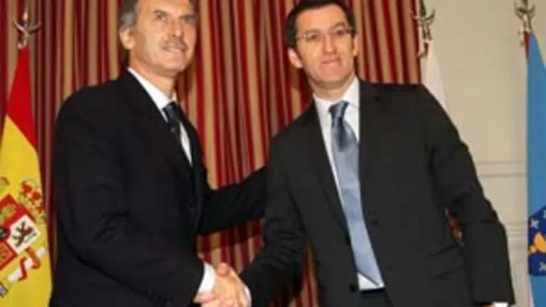Alberto N&uacute;&ntilde;ez Feij&oacute;o y Mauricio Macri, durante su encuentro.