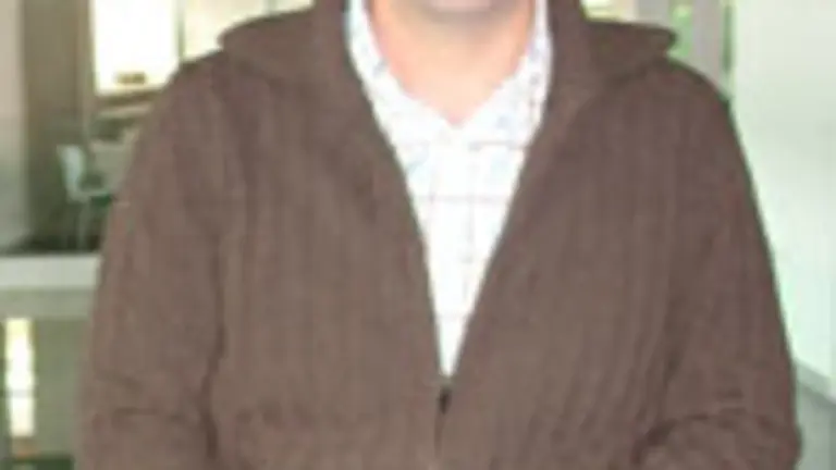  Enrique López Poveda, en las instalaciones del Incyl.