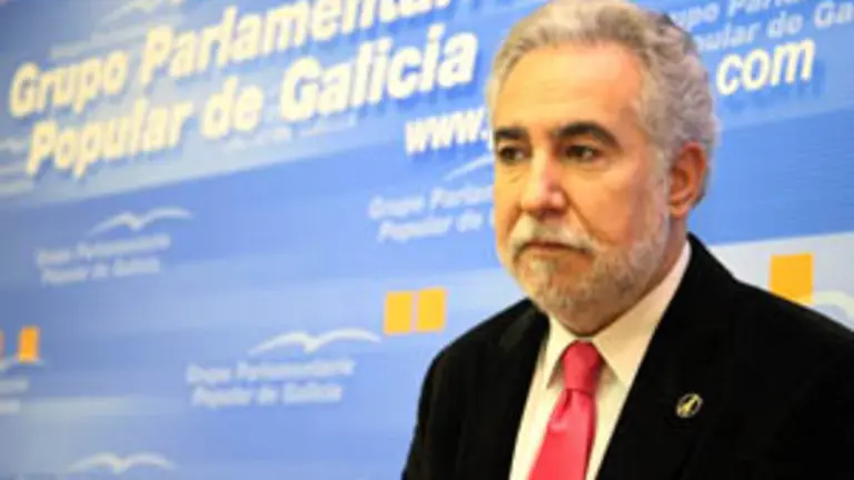  Santalices destac&oacute; la importancia de establecer un \"marco jur&iacute;dico claro\" en el retorno.