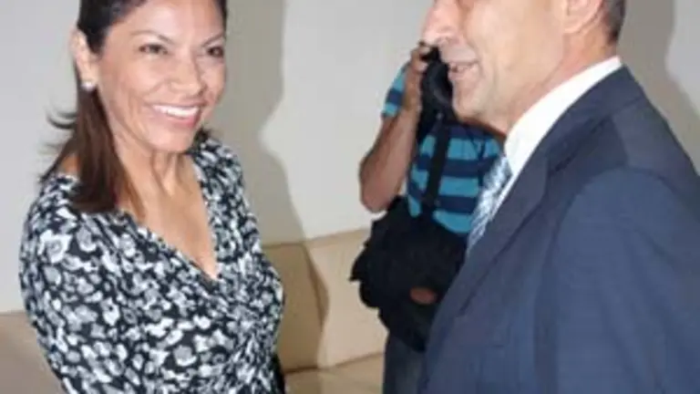  Laura Chinchilla recibió a Paulino Rivero en la sede del partido.