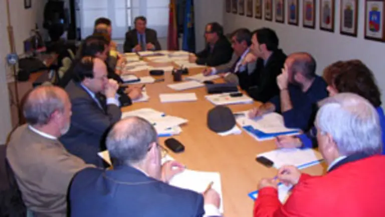  Los miembros de la Comisi&oacute;n Delegada, durante la reuni&oacute;n de la semana pasada.