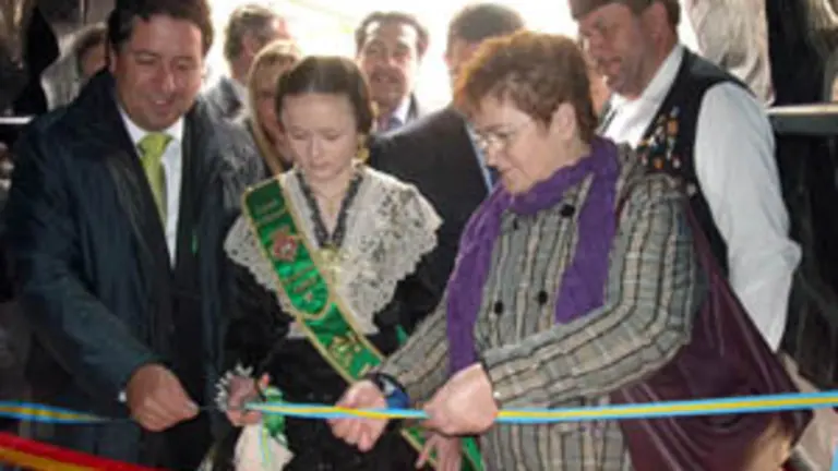  Teresa Ordiz, en la inauguraci&oacute;n de la Semana Cutural de Castell&oacute;n.