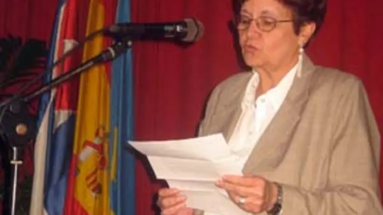  Miriam Rodr&iacute;guez Betancourt, durante la entrega del Premio Jovellanos de la FAAC.