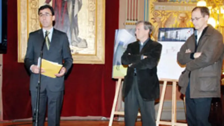  Maíllo presentó el proyecto de rehabilitación del edificio. 