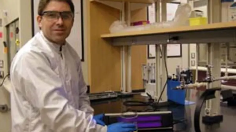  El cient&iacute;fico asturiano Amador Men&eacute;ndez, en el Instituto Tecnol&oacute;gico de Massachusetts.