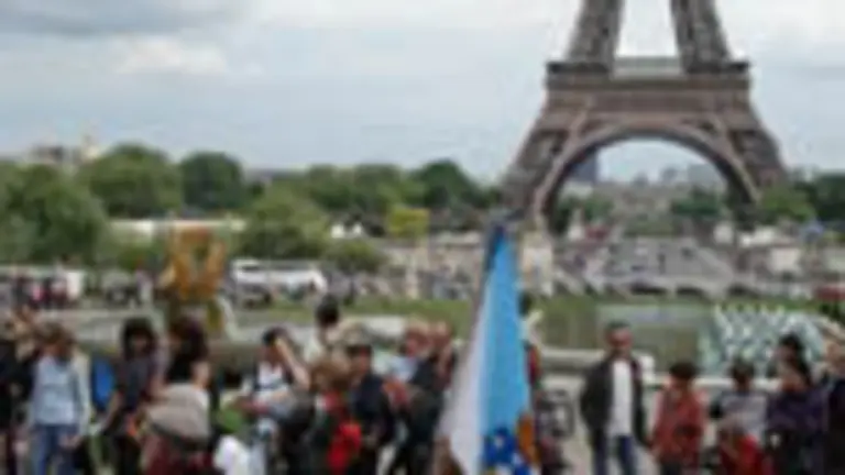  La cultura gallega, a la sombra de la Torre Eiffel.
