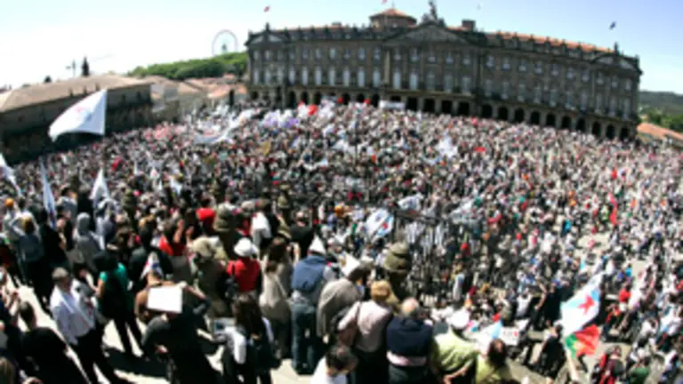  Los socialistas se sumaron a la manifestaci&oacute;n en Santiago.