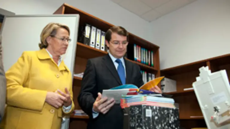  La presidenta de la Diputación de Salamanca, Isabel Jiménez, y el consejero Alfonso Fernández Mañueco.