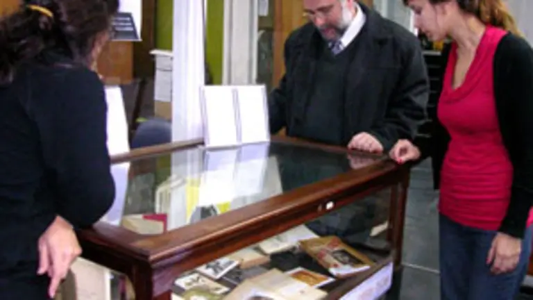 Guillermo Pil&iacute;a, junto a Marcela Fushimi y Tamara Ruttinelli. 