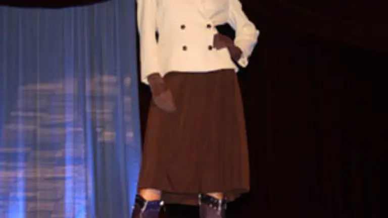 Una de las modelos durante el desfile. 